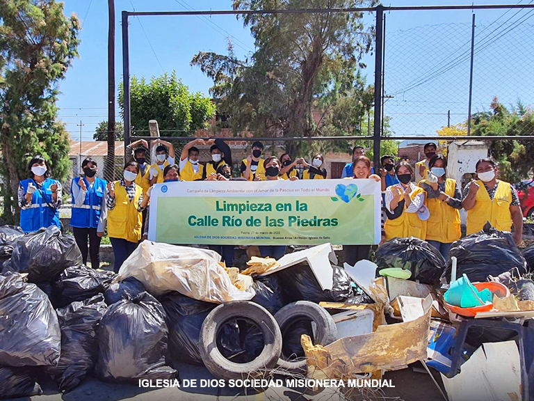 Campaña de Limpieza Ambiental en Todo el Mundo